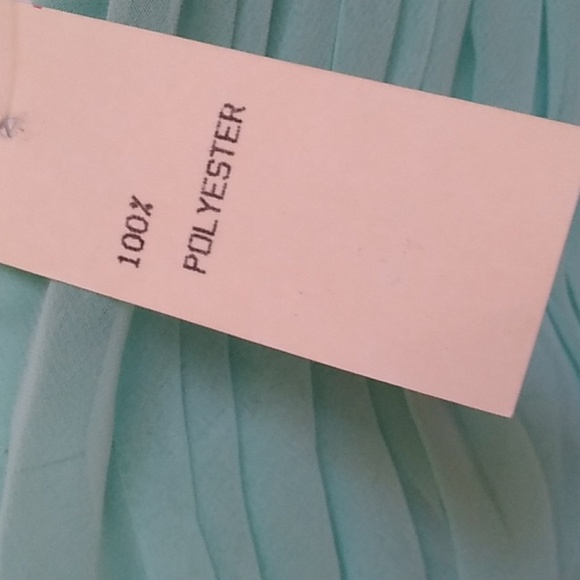 NWT A Gorgeous Imagnin Elegant Evening Dress - Picture 11 of 17